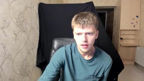 Snapshot of thomas_shelbivip chatting on 09/21/25, 05:03 Tomas online show from 09/21/25, 05:03