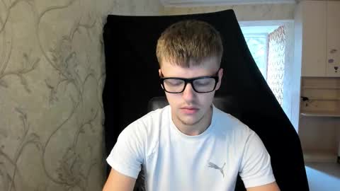 Snapshot of thomas_shelbivip chatting on 09/28/25, 09:58 Tomas online show from 09/28/25, 09:58