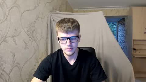 Snapshot of thomas_shelbivip chatting on 10/04/25, 02:59 Tomas online show from 10/04/25, 02:59