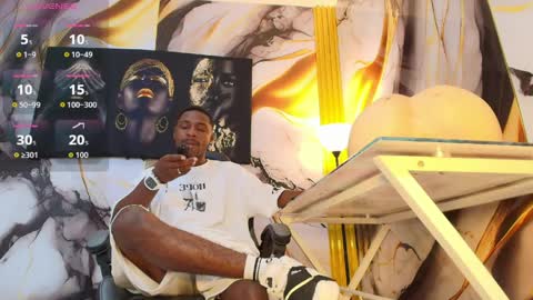 Thomas online show from 04/01/26, 03:40