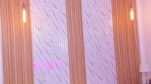 Snapshot of thomas_walker0 chatting on 10/29/25, 11:34 Thomas online show from 10/29/25, 11:34