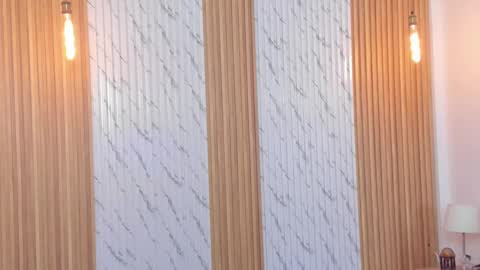 Snapshot of thomas_walker0 chatting on 11/19/25, 11:32 Thomas online show from 11/19/25, 11:32