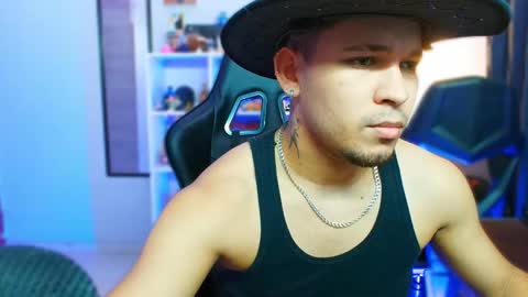 Thomas online show from 11/01/25, 06:59