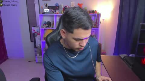 Thomas online show from 04/28/26, 02:27