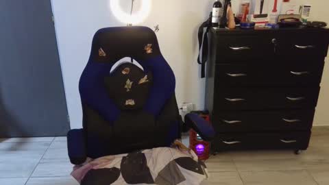 VALERIA online show from 02/08/25, 01:11