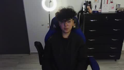 VALERIA online show from 02/12/25, 01:41