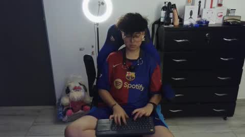 VALERIA online show from 02/26/25, 02:04