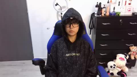 VALERIA online show from 09/18/25, 06:32