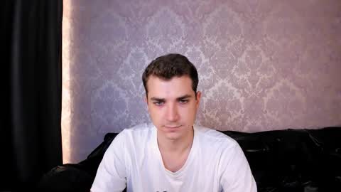 Thomas online show from 12/04/25, 07:44