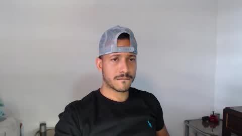 Snapshot of thommerxxx chatting on 09/25/25, 03:49 Thom online show from 09/25/25, 03:49