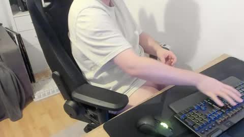 thommy2008 online show from 03/27/26, 07:25