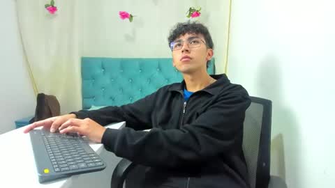  thommy comp online show from 03/04/25, 03:00