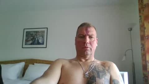 thomsen1478 online show from 04/22/26, 03:35