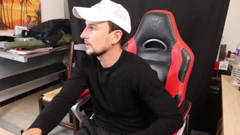 Thony Grey online show from 12/01/24, 08:20