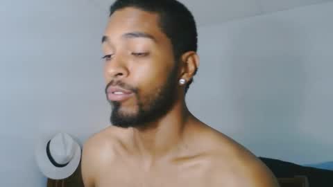 Snapshot of thonymaster chatting on 02/06/25, 11:58 thonyy online show from 02/06/25, 11:58