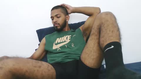 Snapshot of thonymaster chatting on 02/21/25, 04:29 thonyy online show from 02/21/25, 04:29