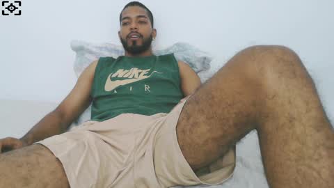 Snapshot of thonymaster chatting on 02/24/25, 03:44 thonyy online show from 02/24/25, 03:44