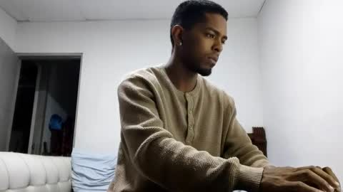 Snapshot of thonymaster chatting on 09/12/25, 12:00 thonyy online show from 09/12/25, 12:00