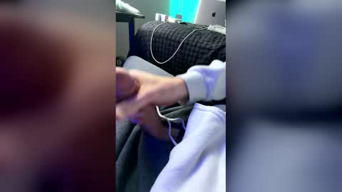 Snapshot of thor676 chatting on 04/04/26, 05:21 thor676 online show from 04/04/26, 05:21