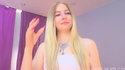 Snapshot of thoracarter chatting on 07/11/26, 08:17 thoracarter online show from 07/11/26, 08:17