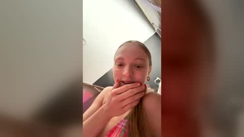 thornablyss online show from 06/11/26, 04:38