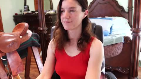 Snapshot of thornbury_rose chatting on 03/02/25, 09:22 ThornburyRose online show from 03/02/25, 09:22