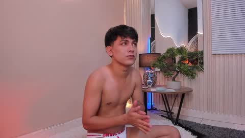 Thristan online show from 01/12/26, 07:46