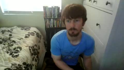 Snapshot of throw11 chatting on 06/19/26, 01:32 Throw11 online show from 06/19/26, 01:32