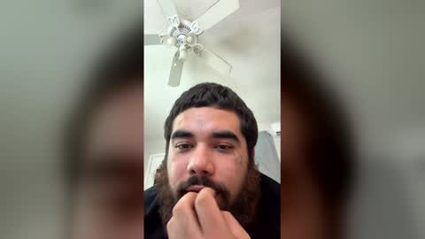 Snapshot of thugnasty512 chatting on 02/14/26, 10:34 thugnasty512 online show from 02/14/26, 10:34