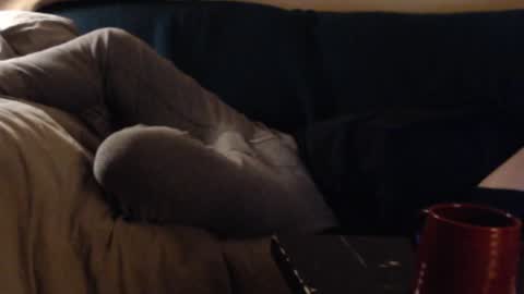 Snapshot of thursaleb chatting on 12/28/24, 02:43 thursaleb online show from 12/28/24, 02:43