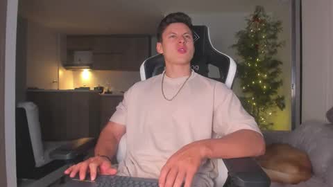 santiago online show from 11/21/25, 04:22