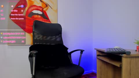 Snapshot of tiago_hannah chatting on 01/13/25, 11:41 carolina online show from 01/13/25, 11:41