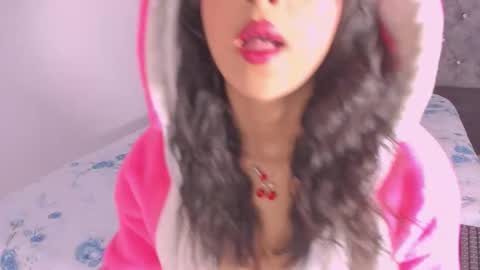 Tiana online show from 12/03/25, 12:36