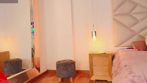 Snapshot of tiana_rosse_ chatting on 03/08/25, 11:58 tiana_rosse_ online show from 03/08/25, 11:58