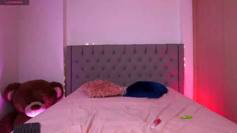 TATIANA online show from 02/05/26, 02:16