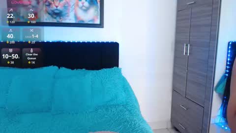 Snapshot of tiana_storm1 chatting on 11/19/25, 03:50 Tiana online show from 11/19/25, 03:50