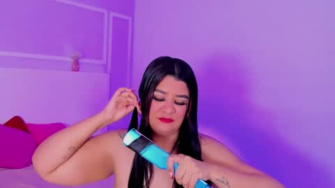 Snapshot of tiannagloww chatting on 02/01/26, 07:01 tiannagloww online show from 02/01/26, 07:01