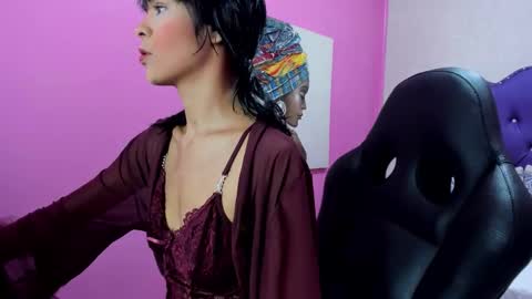 Snapshot of tiara_latina chatting on 02/07/26, 12:03 Tiara online show from 02/07/26, 12:03