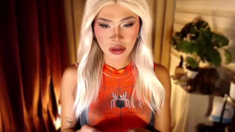 Snapshot of tiara_perezx chatting on 02/20/26, 03:56 Sam online show from 02/20/26, 03:56