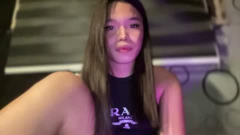 Ms. Tiara online show from 12/01/25, 12:43