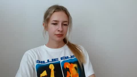 Tiara online show from 07/01/26, 11:56