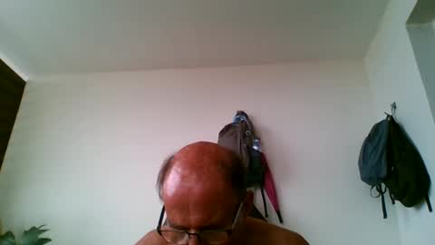 Snapshot of tiaretiareopui chatting on 12/31/24, 09:31 tiaretiareopui online show from 12/31/24, 09:31