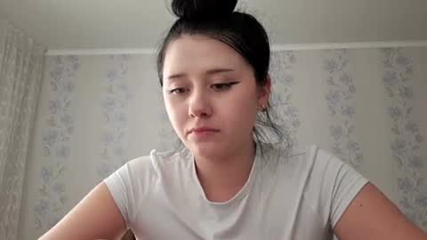Snapshot of tiastinner chatting on 07/14/26, 05:12 Margo online show from 07/14/26, 05:12