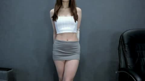 Snapshot of tibetian_fox_matilda chatting on 05/22/26, 12:00 tibetian_fox_matilda online show from 05/22/26, 12:00