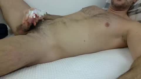 Tiburonbeach online show from 12/31/24, 03:53