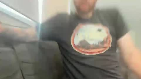 Snapshot of ticalsparks chatting on 03/20/26, 02:49 ticalsparks online show from 03/20/26, 02:49