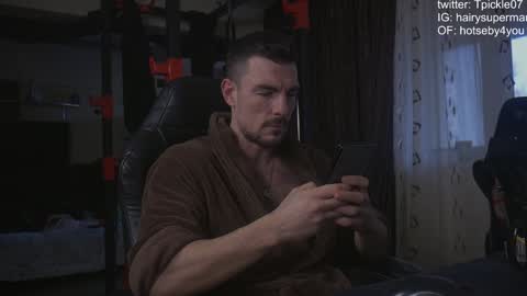 Snapshot of tickle_my_pickle07 chatting on 01/20/25, 10:40 tickle_my_pickle07 online show from 01/20/25, 10:40