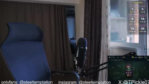 Snapshot of tickle_my_pickle07 chatting on 09/15/25, 11:32 tickle_my_pickle07 online show from 09/15/25, 11:32