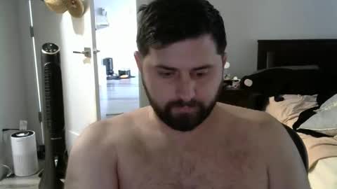 Snapshot of ticlemyfancy69 chatting on 12/20/25, 04:14 ticlemyfancy69 online show from 12/20/25, 04:14