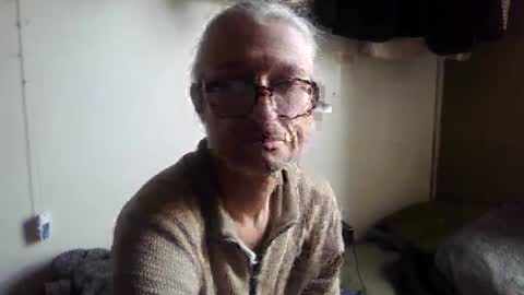 tiddles12345 online show from 04/26/26, 12:36